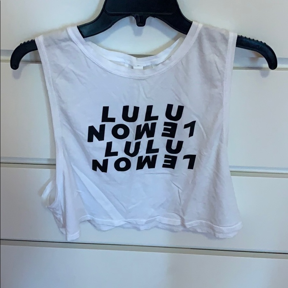 Lululemon top